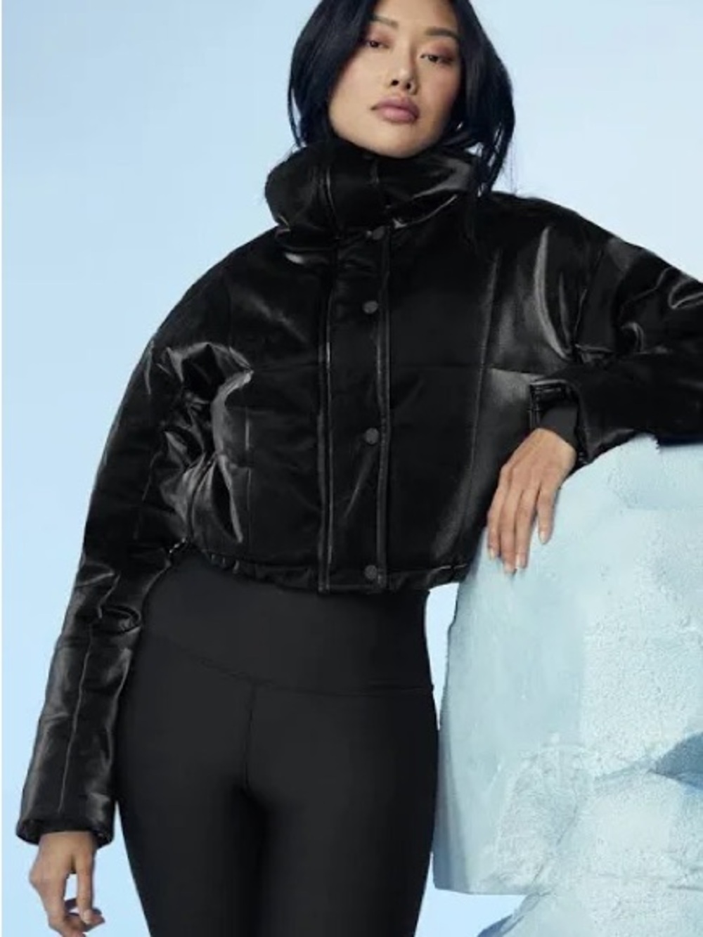 Alo Yoga Orion Cropped Puffer Jacket - Size Small - Picture 12 of 16
